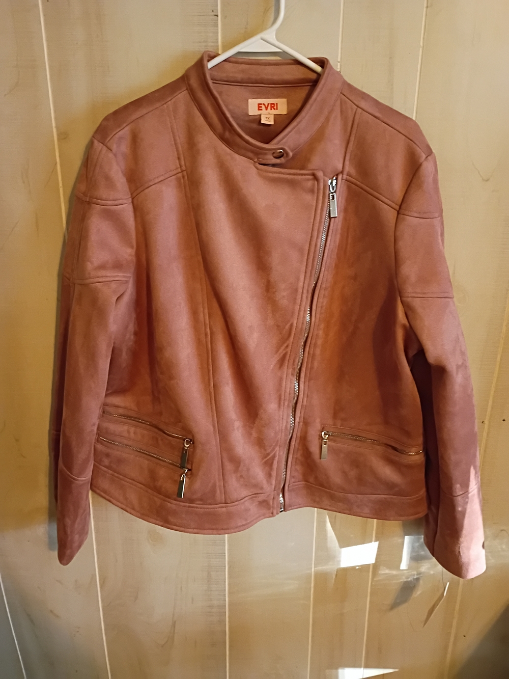 EVRI Women's Rose Pink Faux Suede Moto Jacket NWT Size 1X